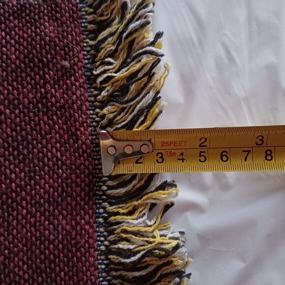 Beautiful Vintage 100% Cotton Throw Blanket Horse Barn and Carriage House Motif - Picture 11 of 11